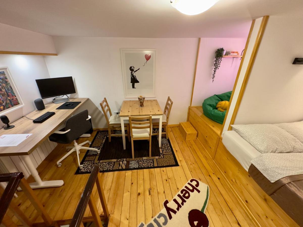 Cherrycity Apartments Beograd Eksteriør bilde